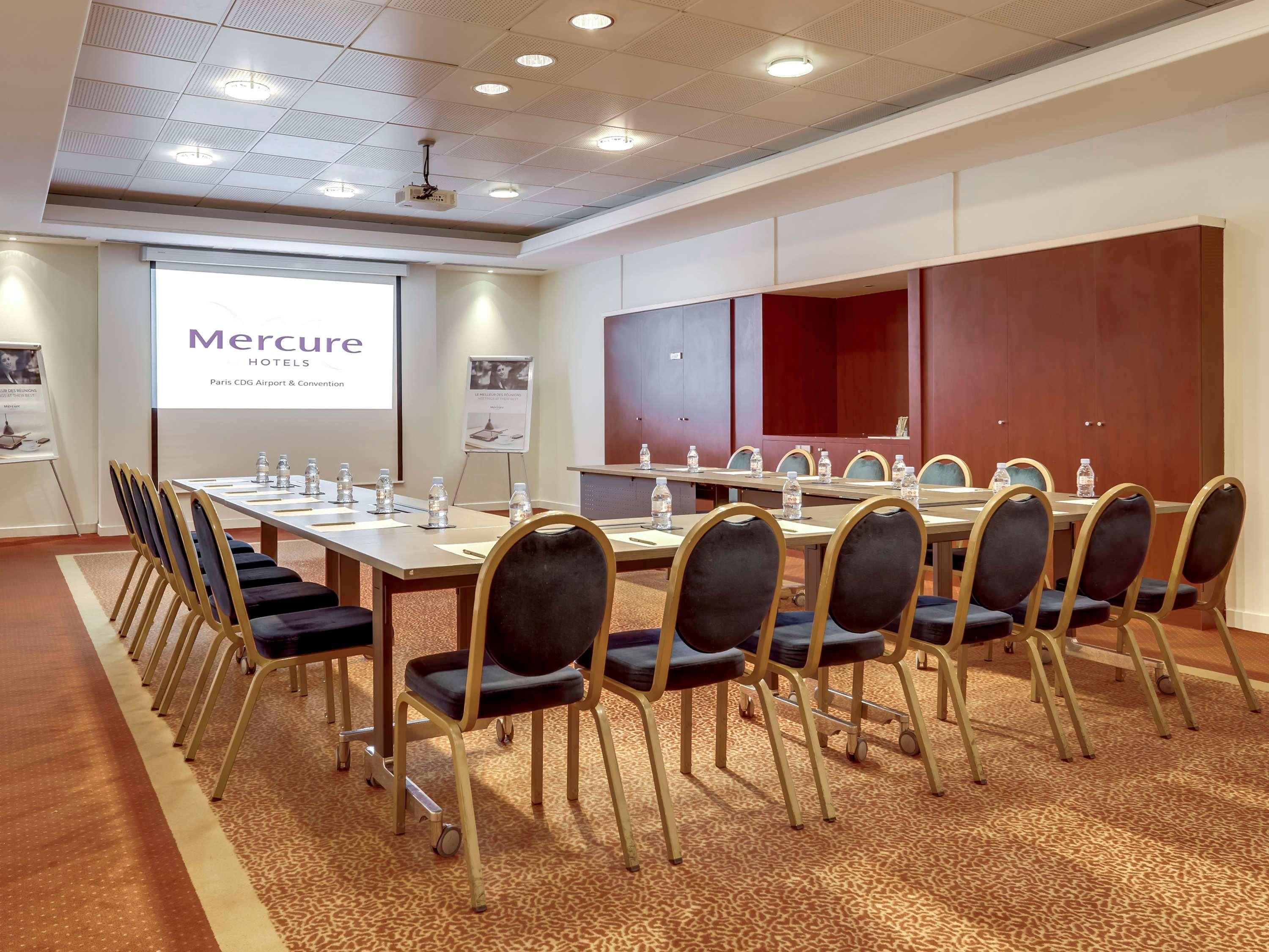 Отель Mercure Paris Cdg Airport & Convention Руасси-эн-Франс Экстерьер фото